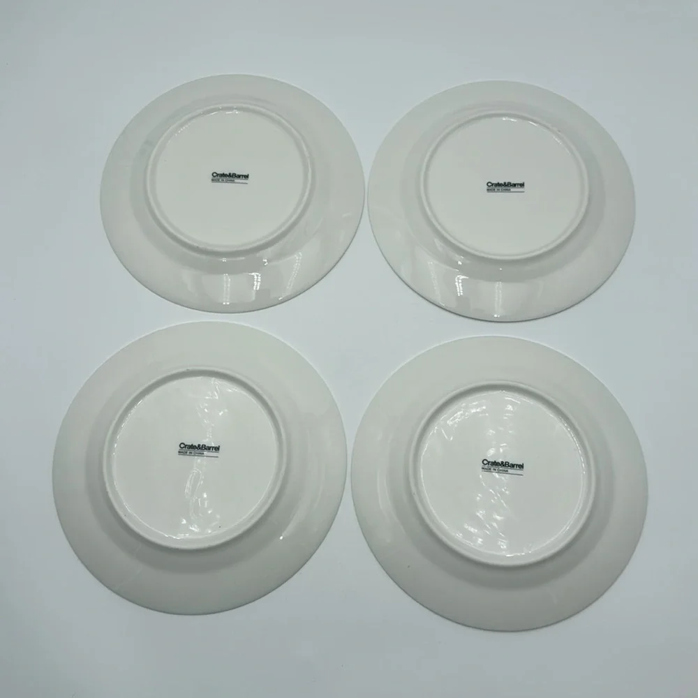 Set Of 4 Crate & Barrel Christmas Holiday Theme Salad Appetizers White Plates